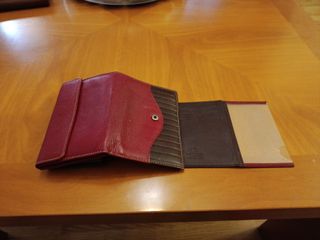 Cartera de mujer de cuero