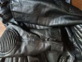 Cazadora Cuero Motero Piel Vacuno Negra