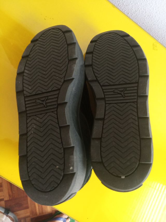 Zapatillas Puma Negras