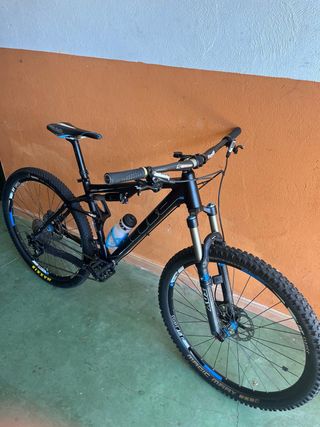 Bicicleta Cube AMS 120mm ruedas 29 Talla L