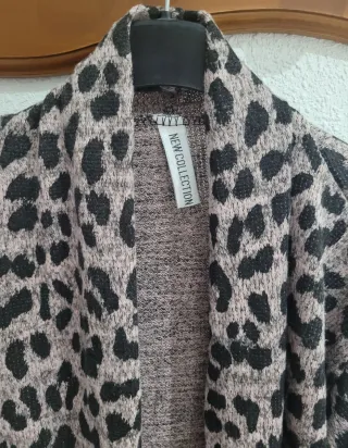 BLAZER LEOPARDO MUJER.