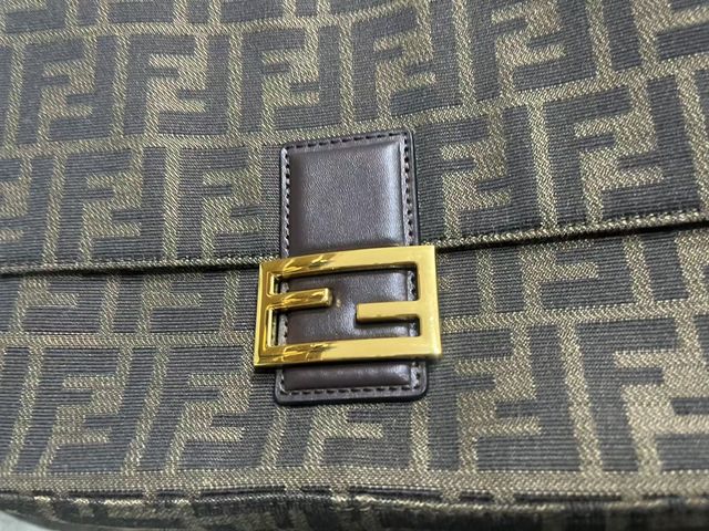 Borsa Fendi marrone e oro