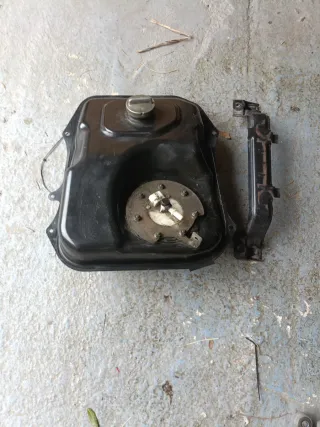 Depósito Gasolina Honda SH 125i