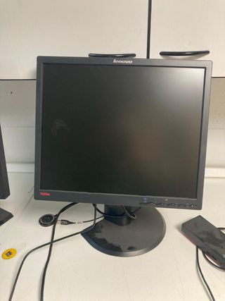 Pantalla Lenovo ThinkVision Negra
