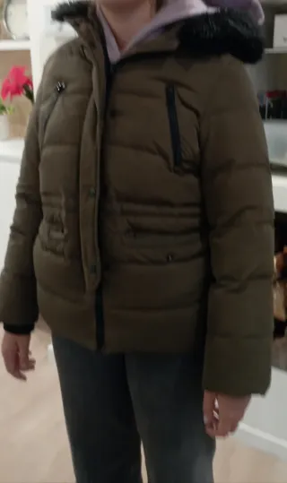 Chaquetón plumífero Zara 