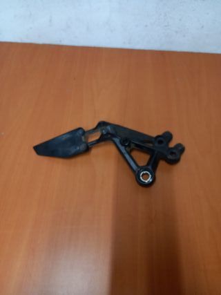 Soporte Estriberas KTM Duke 125 2018-2022