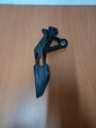 Soporte Estriberas KTM Duke 125 2018-2022