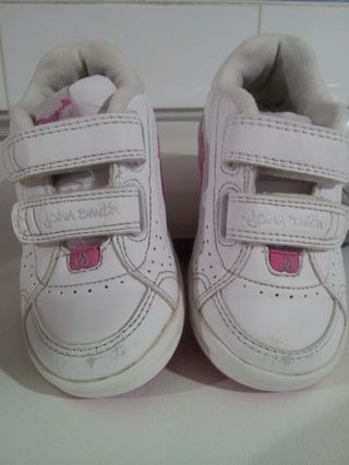 Zapatillas niña John Smith Talla 22