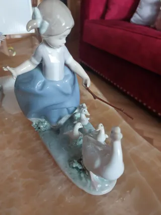 Figura Lladró Niña con Patos