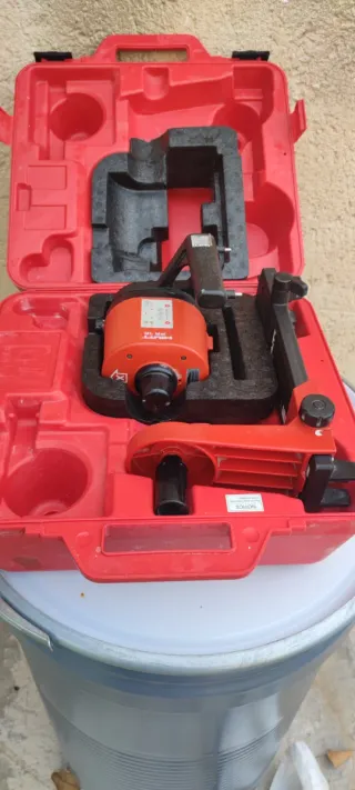 Nivel Láser Hilti PR15