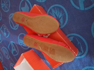 Manoletinas rojas Xti talla 37