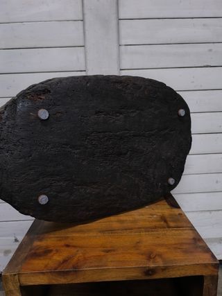 Centro de mesa madera antigua. Pieza industrial