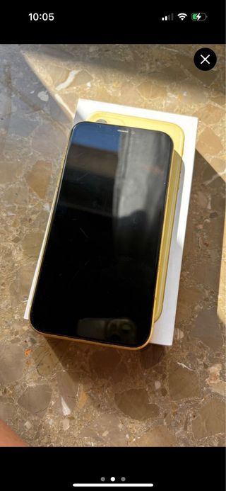 iPhone 11 64GB Giallo