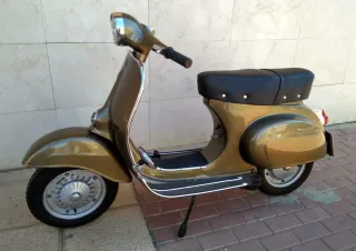 Vespa Super 75cc