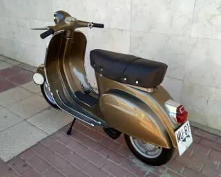 Vespa Super 75cc