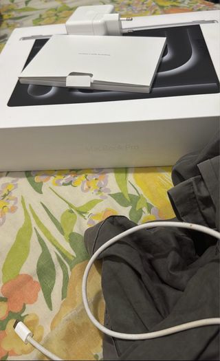 MacBook Pro 14 M3 18GB 512GB Plata 