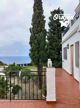 Casa pareada en venta en Salobreña