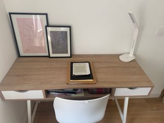 Escritorio Jysk madera y metal