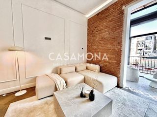 Piso en venta en Sant Antoni en Barcelona