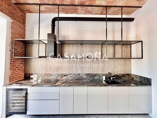 Piso en venta en Sant Antoni en Barcelona