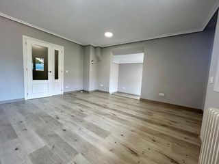 Casa adosada en venta en Lastrilla (La)