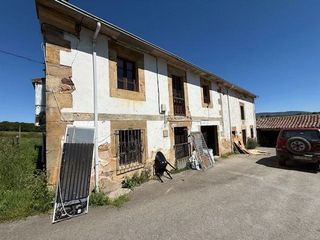 Casa en venta en Campoo de Enmedio