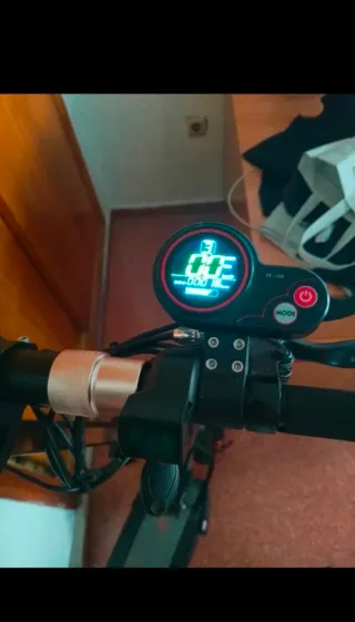 Kukirin M4 Pro Patinete Eléctrico