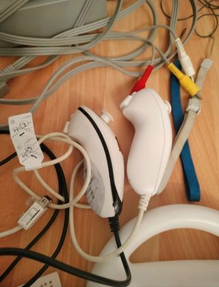 Consola Nintendo Wii con accesorios 
