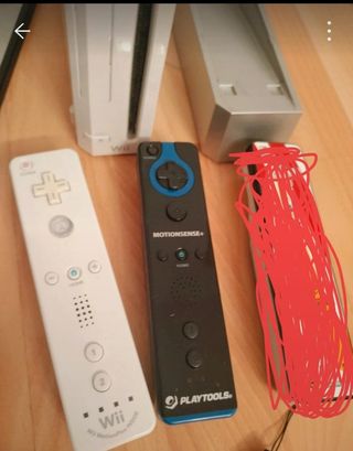 Consola Nintendo Wii con accesorios 