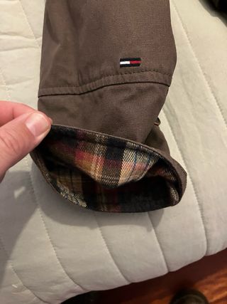 Parka Tommy Hilfiger verde militar talla M