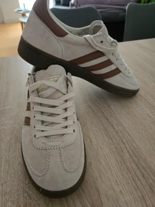 Zapatillas Adidas Spezial Beige/Marrón Talla 42