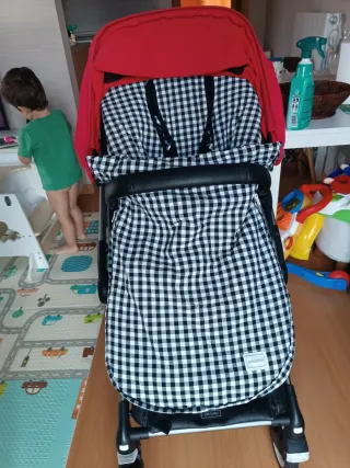 Bugaboo Fox 3 gris y negro con garantia