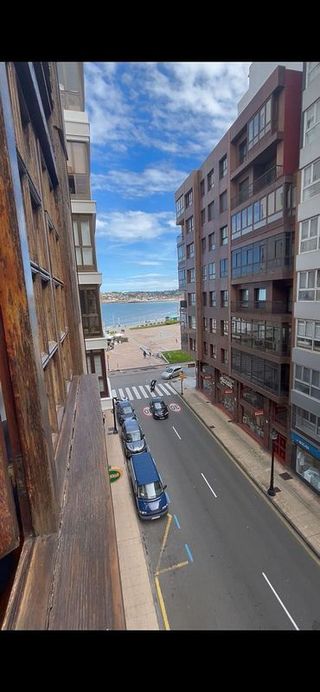 Piso en venta en Centro en Gijón
