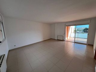 Piso en venta en Pla de Sant Pere-Les Salines en Cubelles