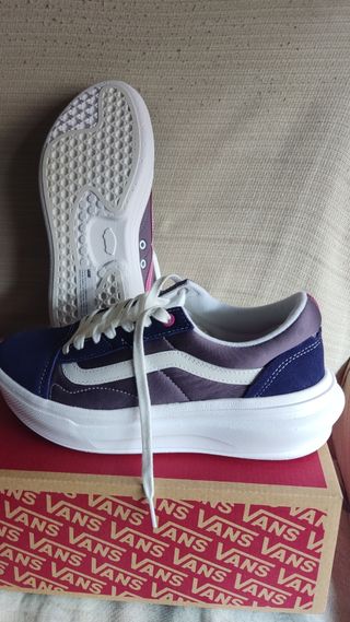 Zapatillas Vans plataforma azul/morado