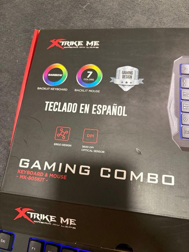 Tastiera e mouse da gioco Xtrike Me RGB in spagnolo