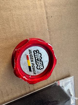 Tapón Aceite Mugen FN2 Rojo
