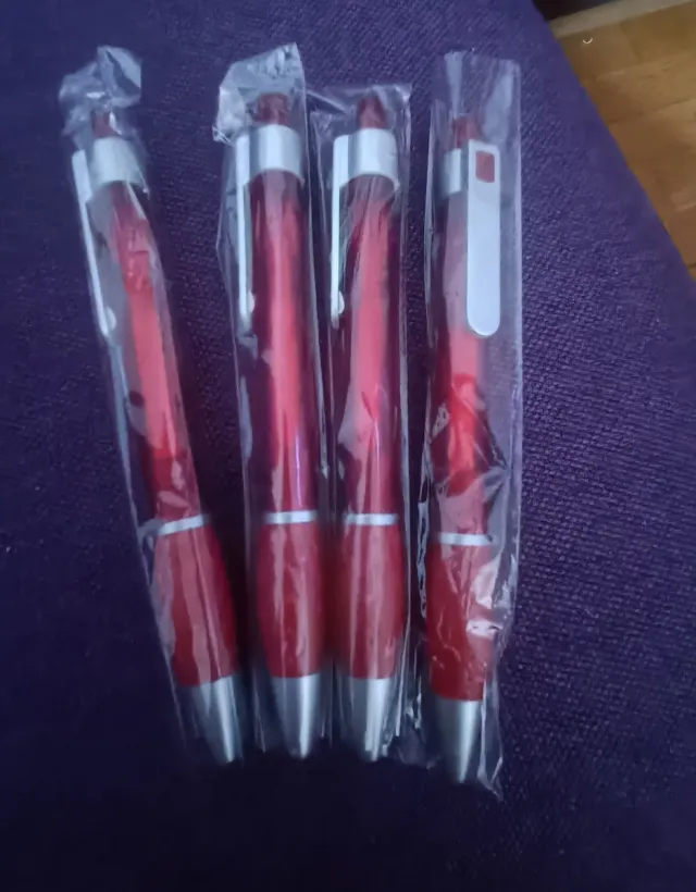 LOTE ESCRITORIO + REGALO 