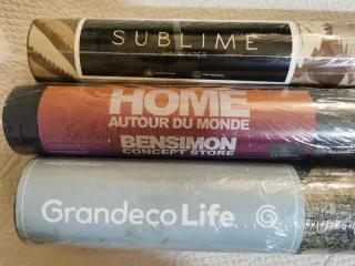 Rolos de papel de parede decorativo