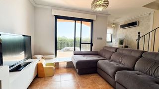 Casa adosada en venta en Faura