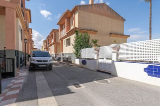 Casa pareada en venta en Cájar