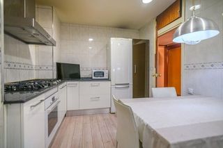 Piso en venta en Sant Antoni en Barcelona