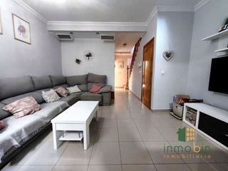 Edificio en venta en Don Benito