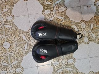 Guantes de boxeo outshock advance 