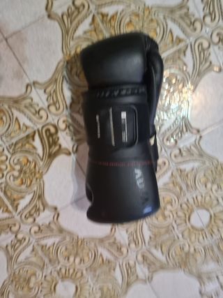Guantes de boxeo outshock advance 