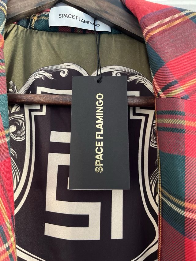 Blazer Space Flamingo cuadros roja y verde