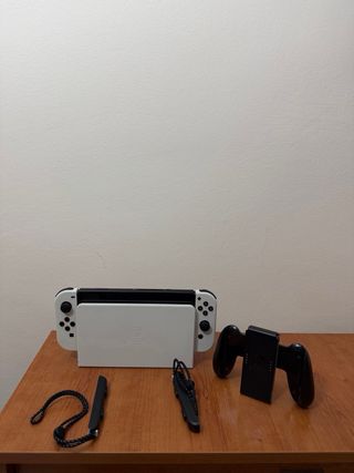 Nintendo Switch OLED Blanca 