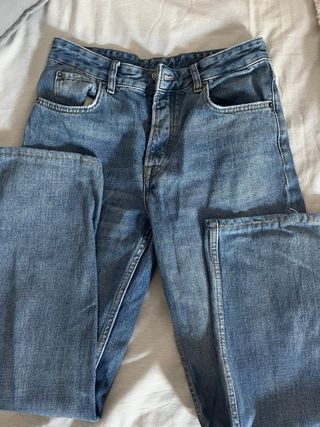 Pantalón vaquero Zara azul