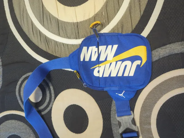 Riñonera Jordan Jumpman Azul y Amarilla