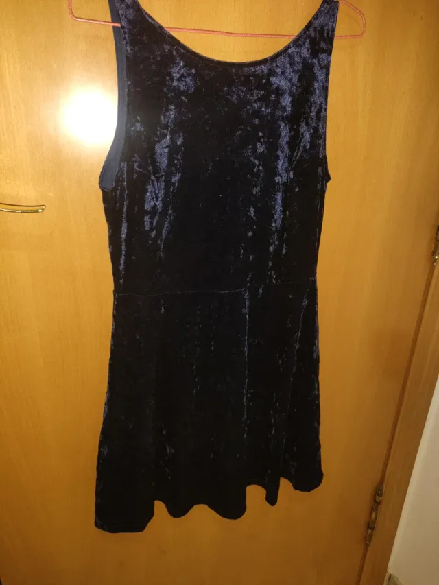Vestido azul de terciopelo